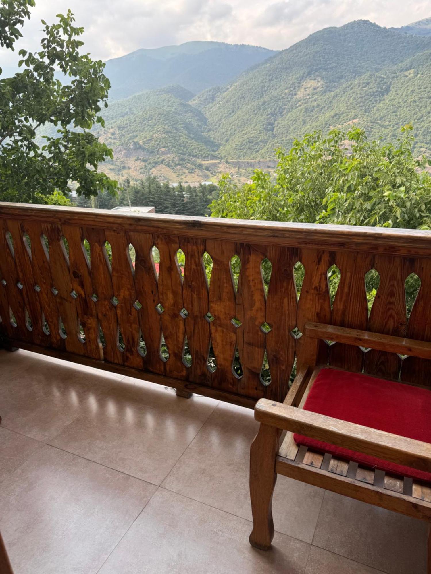 Verin Tun Dilijan Exterior foto